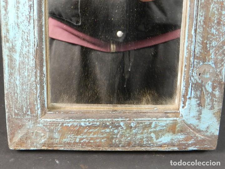 Vintage: ESPEJO CON MARCO DE MADERA POLICROMADO - Foto 2