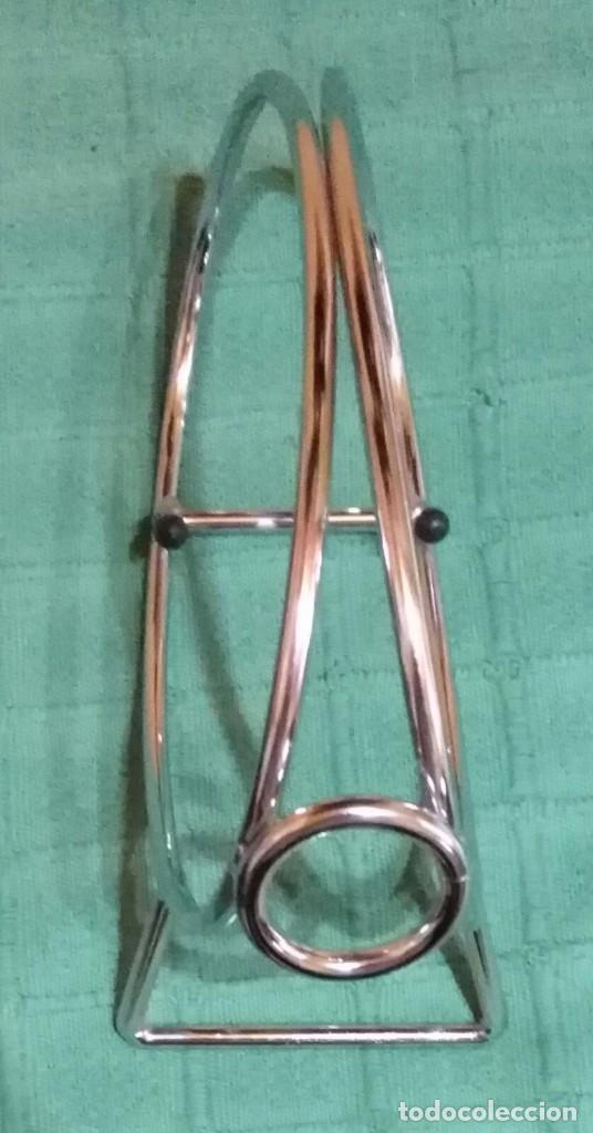 Vintage: Servidor / Soporte acero para botella - Foto 4