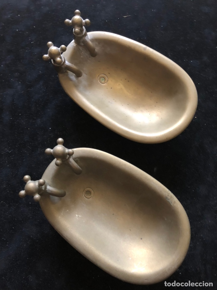 Vintage: Pareja de jaboneros antiguos,muy originales.