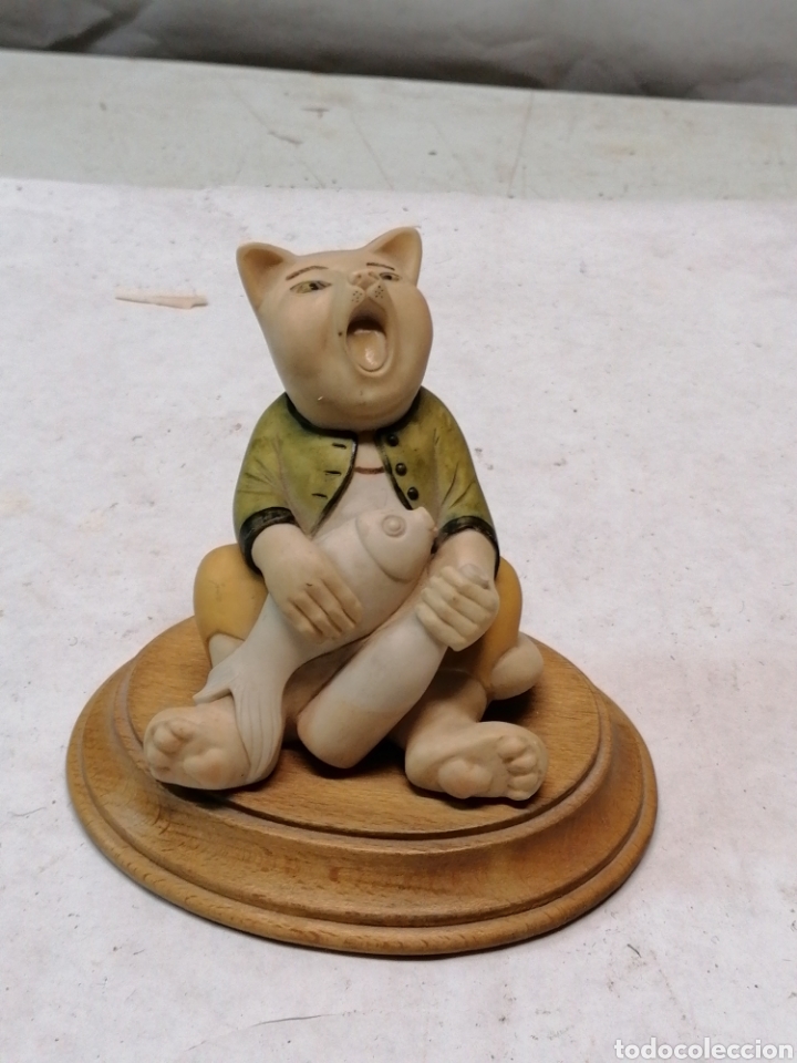 Vintage: Gato con pescado - Foto 1