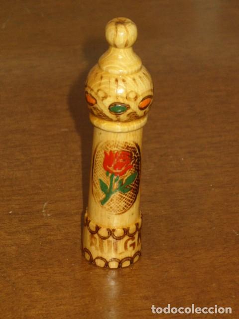 Vintage: ALFILETERO DE MADERA CIERRE DE ROSCA *2* - Foto 1