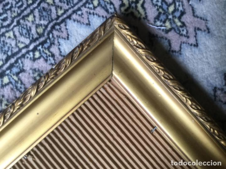 Vintage: ANTIGUO MARCO DE MADERA DORADA - Foto 4