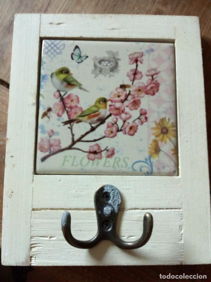 Vintage: colgador madera pajaro - Foto 1