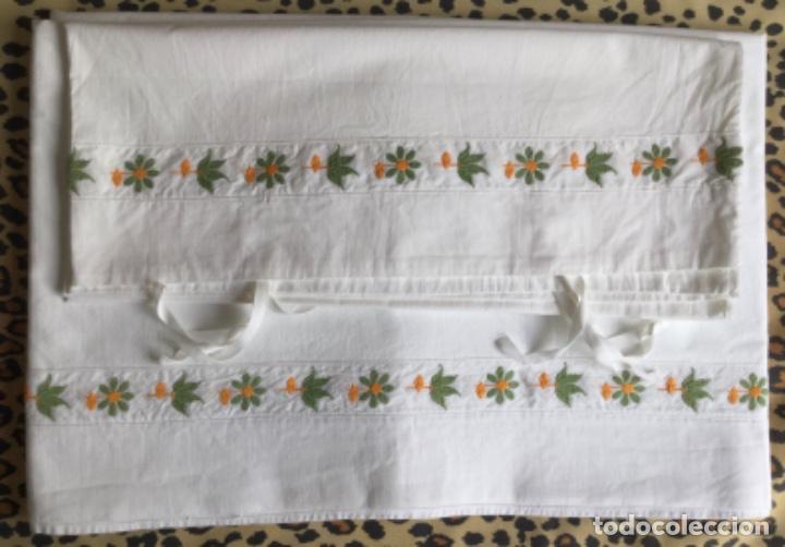 Vintage: SABANA DE ALGOD&Oacute;N A&Ntilde;OS 60 CAMA 135 - Foto 4