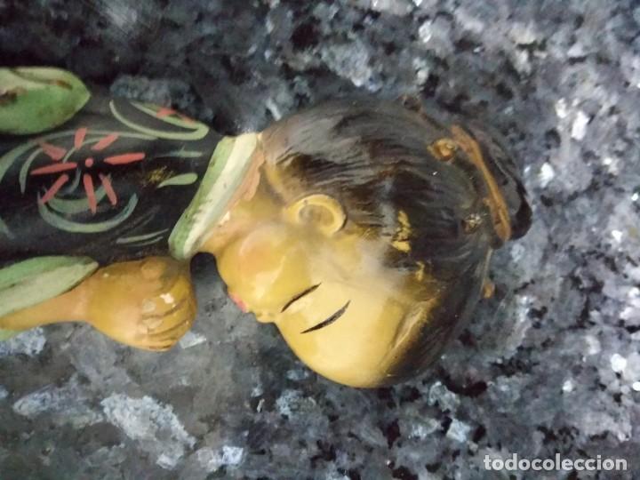 Vintage: Pareja de figuras de chinitas para colgar en pared - Foto 3