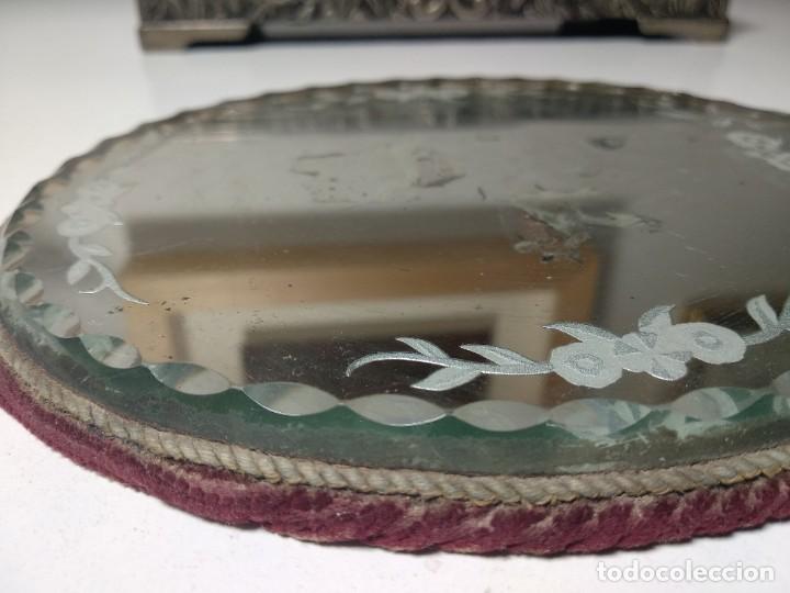 Vintage: Espejo de mano de cristal biselado - Foto 5