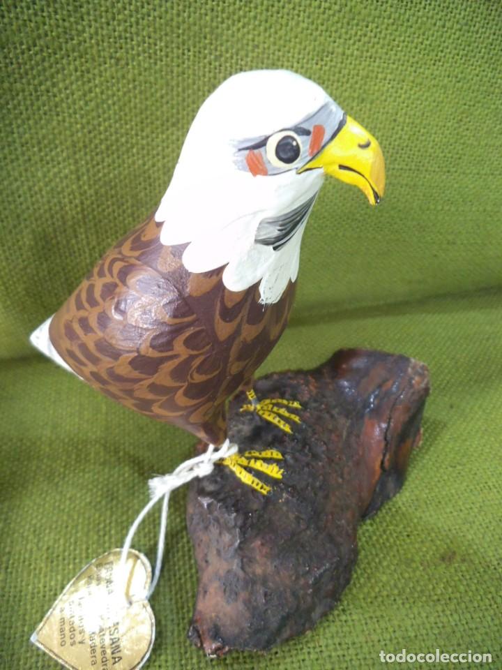 Vintage: AGUILA TALLA DE MADERA - Foto 1