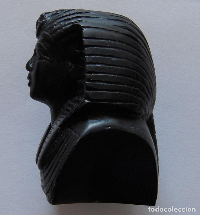 Vintage: BUSTO DE TUTANKAMON HECHO EN RESINA NEGRA - Foto 2