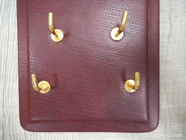 Vintage: CUELGA-LLAVES PIEL (granate) - Foto 3