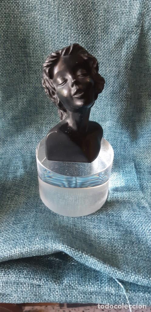 Vintage: BUSTO PISAPAPELES - Foto 1
