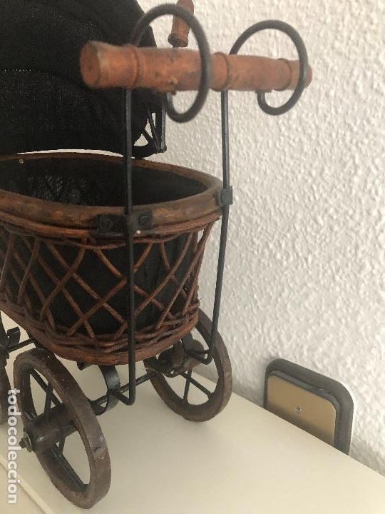 Vintage: precioso cochecito de mu&ntilde;eca de colecci&oacute;n - Foto 2