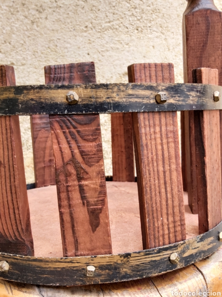 Vintage: Cesta de madera simulando prensa de vino - Foto 7