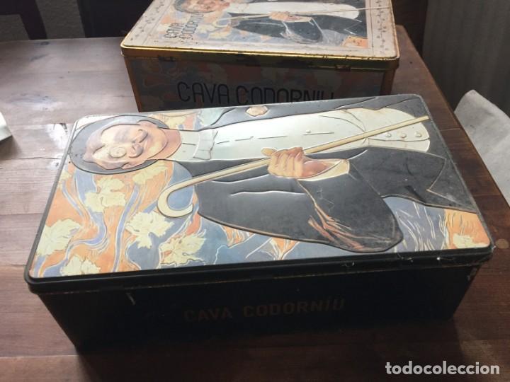 Vintage: CAJA - LATA TROQUELADA Y SERIGRAFIADA DE CAVA CODORNIU - Foto 3