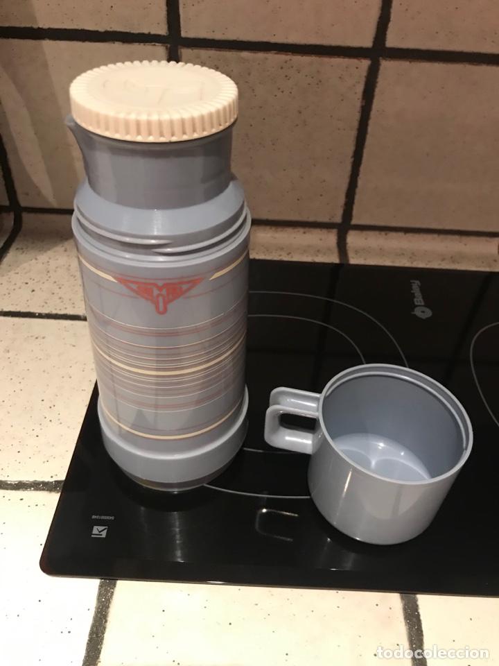 Vintage: termo vintage con taza - Foto 2