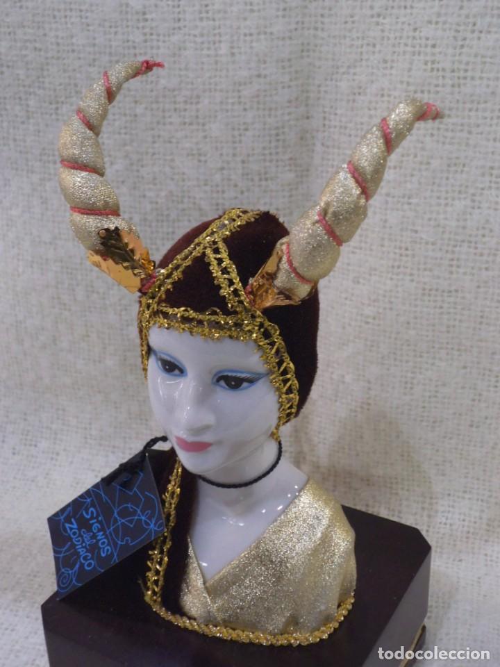 Vintage: HOR&Oacute;SCOPO - BUSTO - ( CAPRICORNIO ) - Foto 1