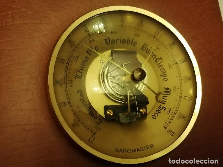 Vintage: CUELGA LLAVES CON BAROMETRO - Foto 2