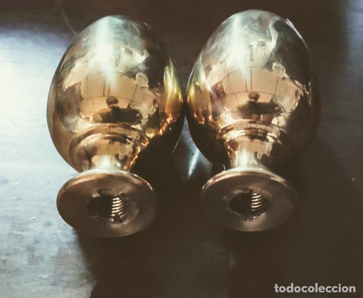 Vintage: PAREJA DE PI&Ntilde;AS DE BRONCE PULIDO - Foto 2