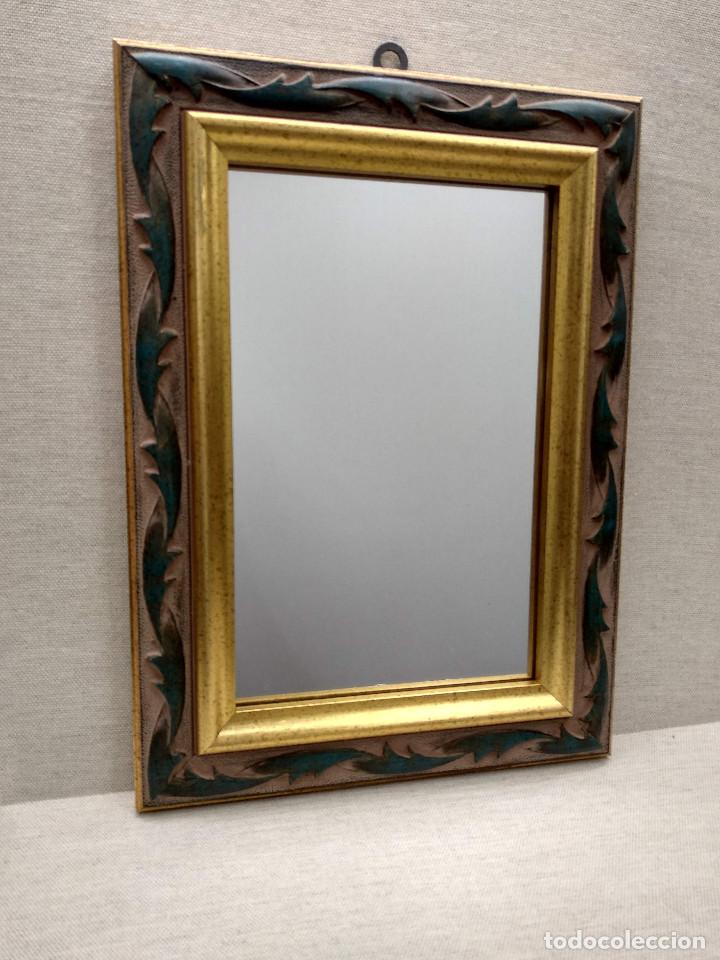Vintage: Espejo vintage moldura oro oxido con greca 30 x 22