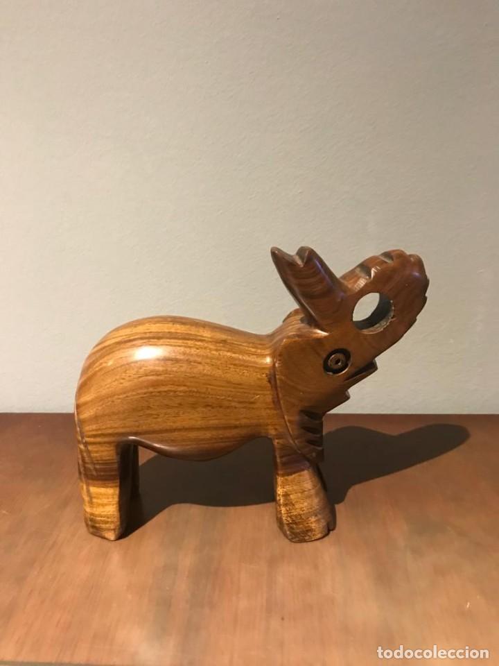 Vintage: ELEFANTE TALLADO EN MADERA - Foto 2