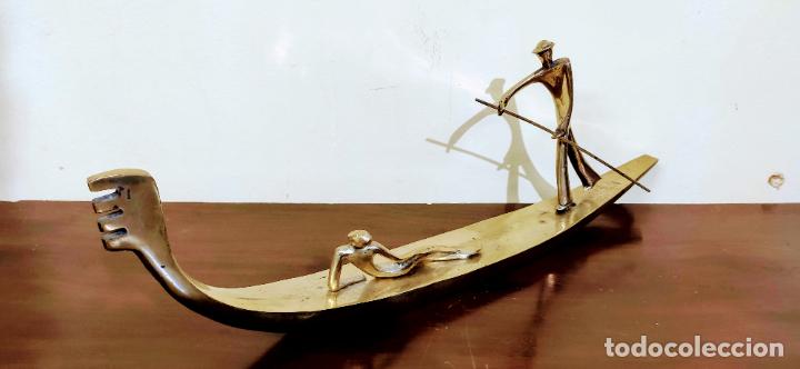 Vintage: MAGNIFICA GONDOLA EN BRONCE - Foto 2