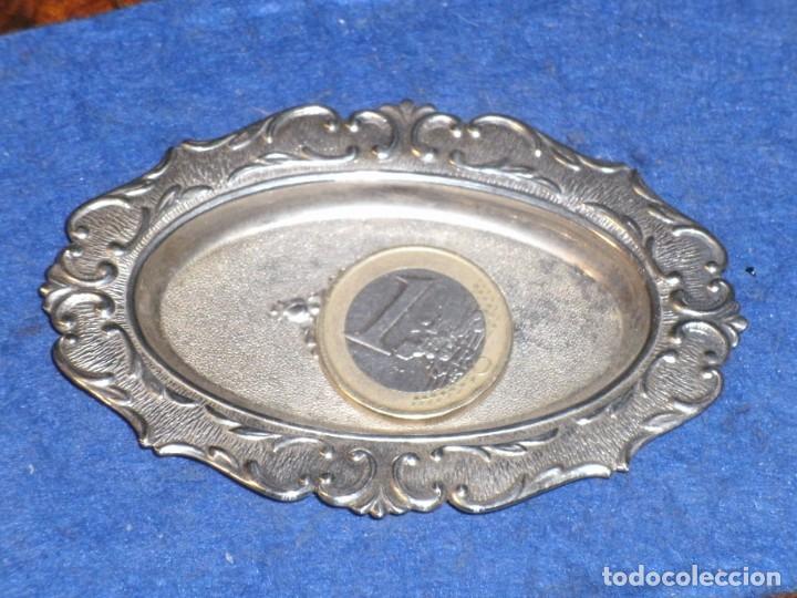 Vintage: PEQUE&Ntilde;A BANDEJA DECORATIVA. - Foto 3