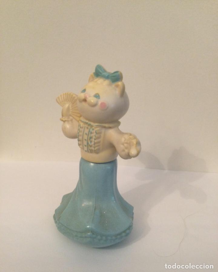 Vintage: GATA BAILANDO A&Ntilde;O 70, FRASCO AVON