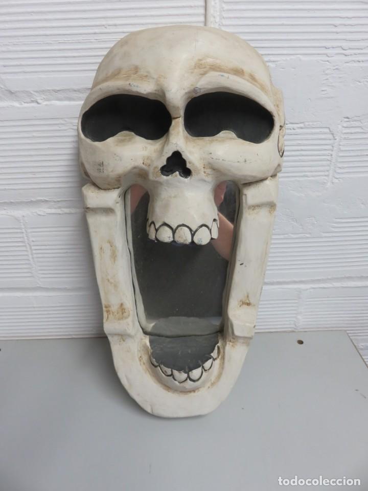 Vintage: ESPEJO CALAVERA. - Foto 1