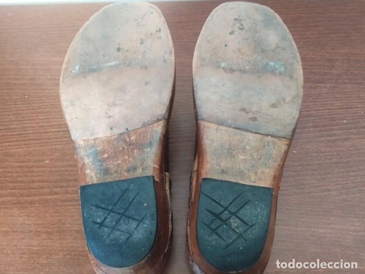 Vintage: Zuecos de madera y cuero - Foto 8