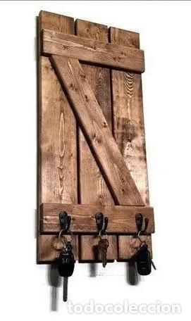 Vintage: cuelgallaves de madera , hoja ventana zeta, mueble, mue365