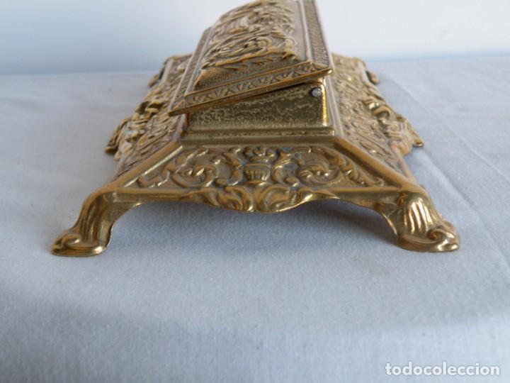 Vintage: CAJA DE SELLOS DE LATON GRANDE - Foto 5