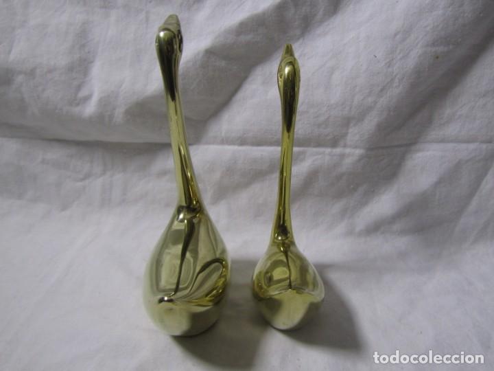 Vintage: Familia de cisnes de bronce - Foto 8