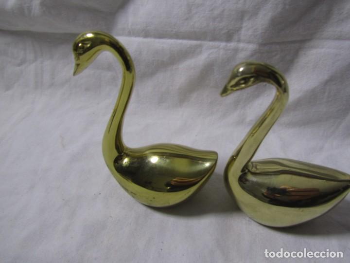Vintage: Familia de cisnes de bronce - Foto 12