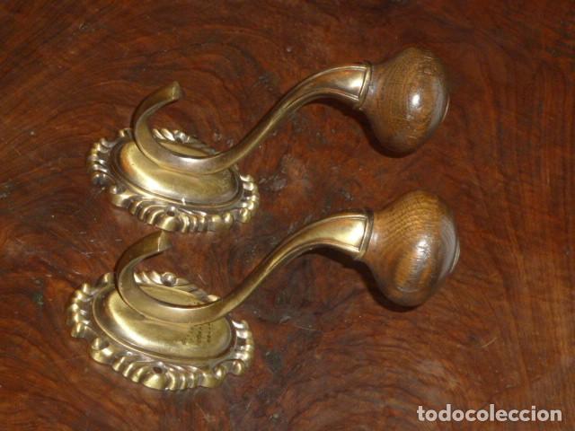 Vintage: Colgadores bronce con pomo de madera - Foto 7
