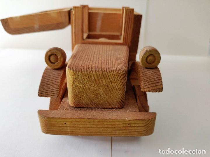 Vintage: Coche de madera - Foto 8