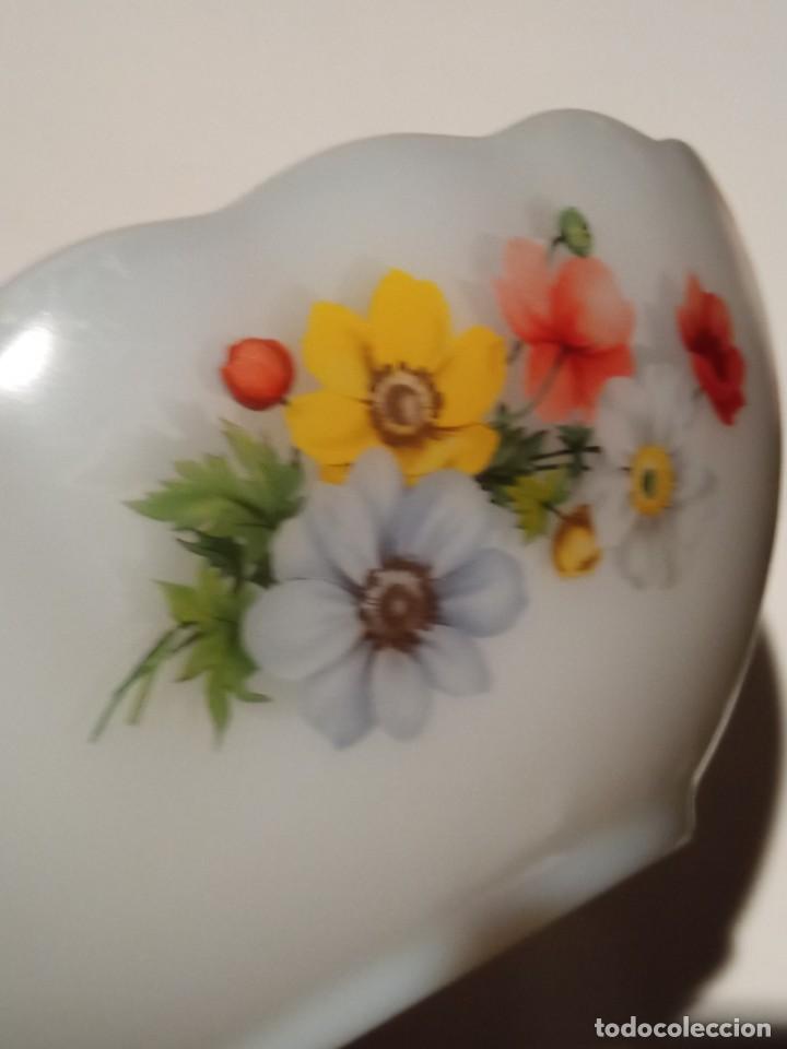 Vintage: FUENTE ENSALADERA ARCOPAL con flores - Foto 1
