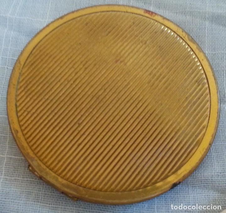 Vintage: Polvera de &eacute;poca. En metal dorado. - Foto 3