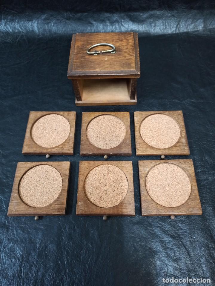 Vintage: Mueblecito con posavasos. C8 - Foto 6