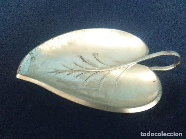 Vintage: BANDEJA HOJA ALUMINIO PLATEADO - Foto 1