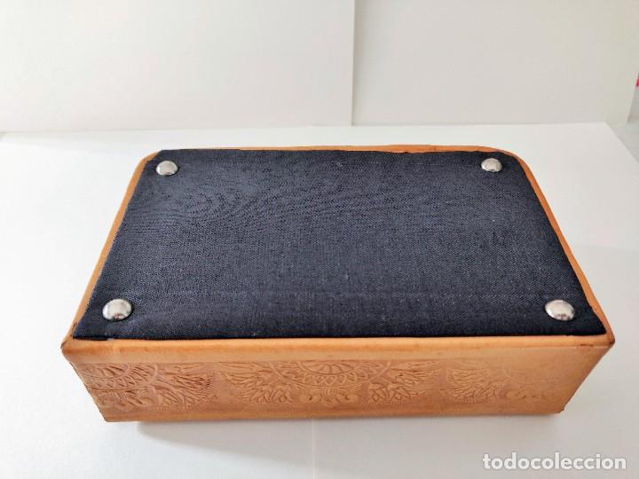 Vintage: Joyero de piel. - Foto 7