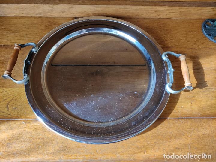 Vintage: Bandeja de acero inoxidable con asas. - Foto 1