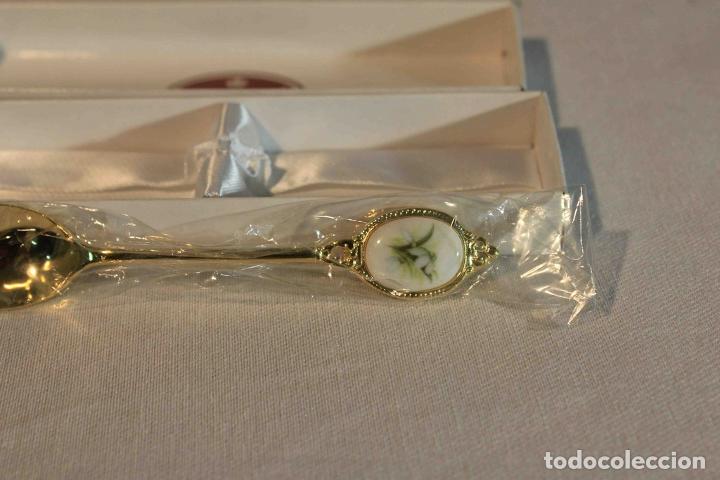 Vintage: CUCHARILLA ROYAL ALBERT ENERO - Foto 5