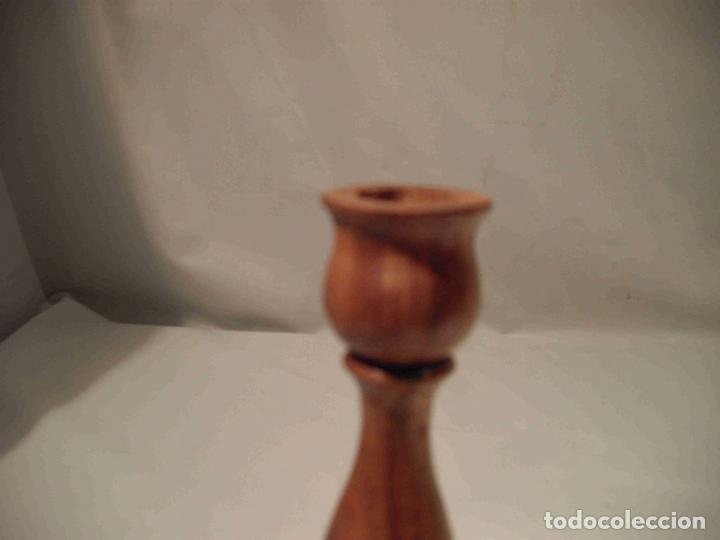 Vintage: CANDELABRO MADERA 18 - Foto 2