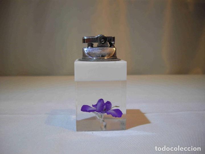 Vintage: MECHERO MESA FLOR LILAQ - Foto 2