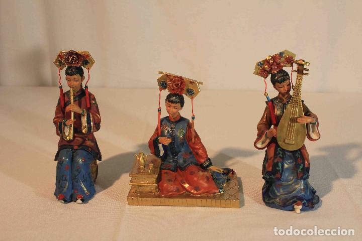 Vintage: TRES FIGURA RESINA DAMAS CHINAS