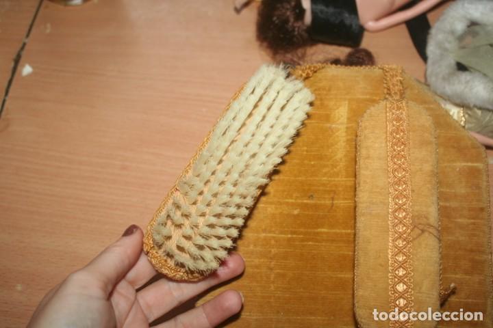 Vintage: antiguo colgador de cepillos - Foto 2