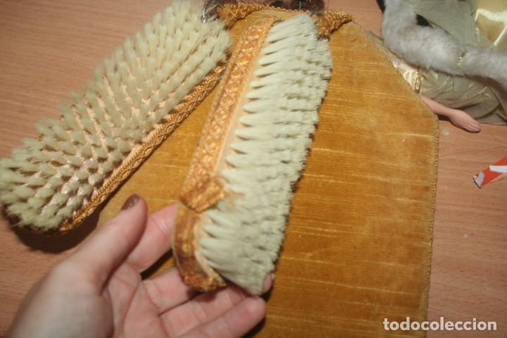 Vintage: antiguo colgador de cepillos - Foto 3