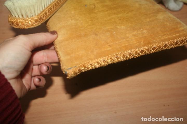 Vintage: antiguo colgador de cepillos - Foto 6