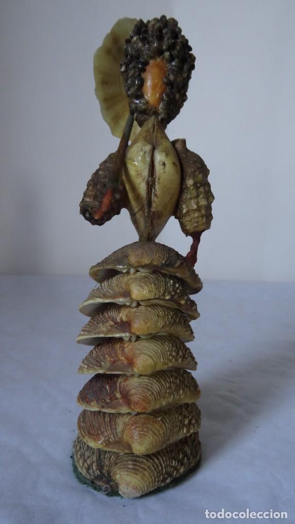 Vintage: FIGURA DAMA DE CONCHAS - Foto 1