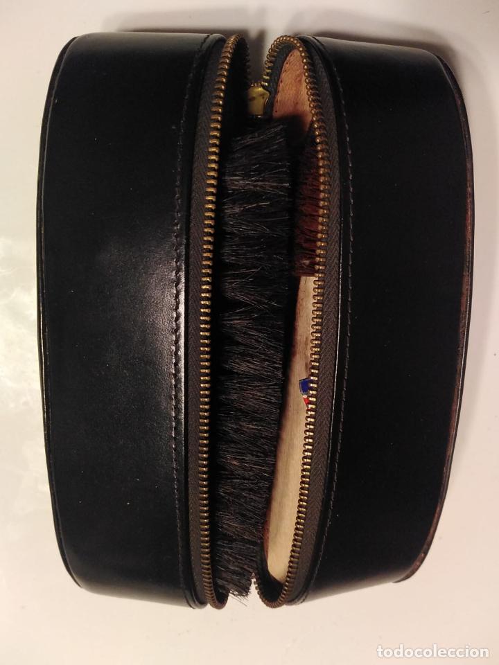 Vintage: ESTUCHE PARA LA LIMPIEZA DEL CALZADO - Foto 1