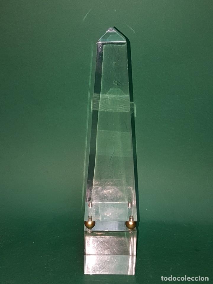 Vintage: OBELISCO EN METRAQUILATO Y BOLAS METAL A&Ntilde;OS 1980-1990